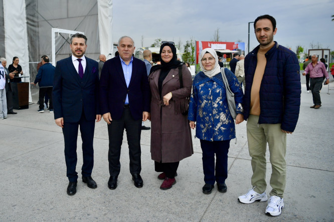 Başkan Turan, Bakan Bak'ın Teşrifleri ve Vali Gül'ün Katılımıyla Düzenlenen UDOKON Tanıtım Günleri'nde Hemşehrileriyle Bir Araya Geldi