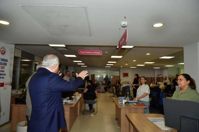Başkan Turan, Belediyemizde Hemşehrileri ve Mesai Arkadaşlarıyla Bir Araya Geldi