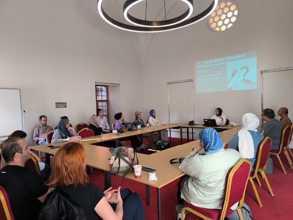 Medrese Davutpaşa'da Çocuklarda Öfke ve Zorlayıcı Davranışlar Üzerine Seminer