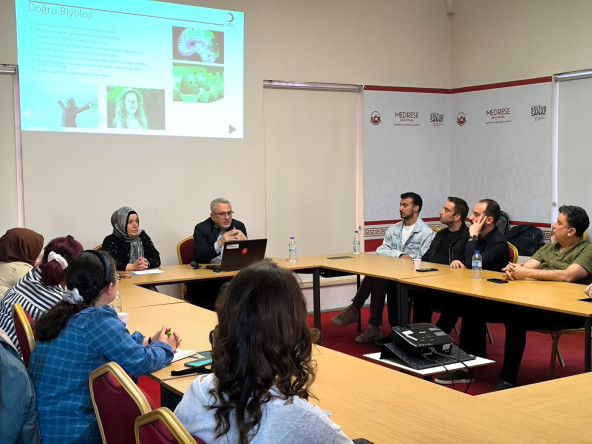 Medrese Davutpaşa'da “Sağlık Olsun” Programında Obezite ve Sağlıklı Yaşam Ele Alındı