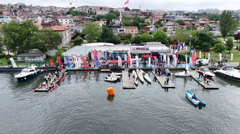 Fatih Belediyesi Kano ve Kürek Sporları Merkezi, ÜniLig Fetih Sporfest Türkiye Şampiyonalarına Ev Sahipliği Yaptı