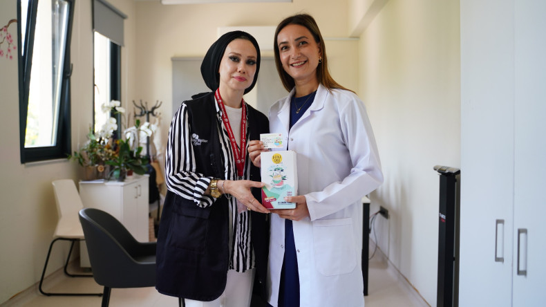 Halkla İlişkiler Ofisimizden Belediyemiz Diyetisyenlerine Ziyaret ve Çiçek Takdimi: İnsan Yaşamına Sağlıkla Dokunan Değerli Emeklere Teşekkür