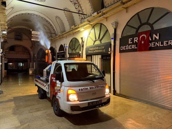Daha Temiz ve Daha Sağlıklı Bir Fatih İçin Yaz Mesaisi: ULV İlaçlama Çalışmaları Sürüyor