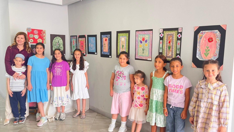 Fatih Sanat Akademisi Ebru Atölyesi Öğrencilerimizden “Bir Damla Hayal” Sergisi Sanatseverlerle Buluşuyor