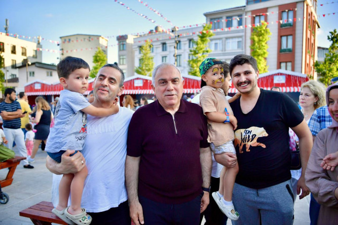 Mutlu Çocuk Şenliği