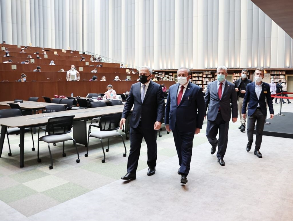 Meclis Başkanımız Mustafa Şentop Fatih Belediyesi'ni ziyaret etti haberi