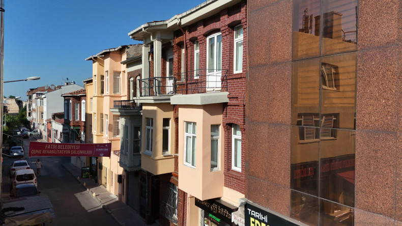 Kariye'nin Tarihî Cephelerini Aslına Uygun Olarak Yeniledik: Vaiz Sokak Tarihî Kimliğine Yeniden Kavuştu