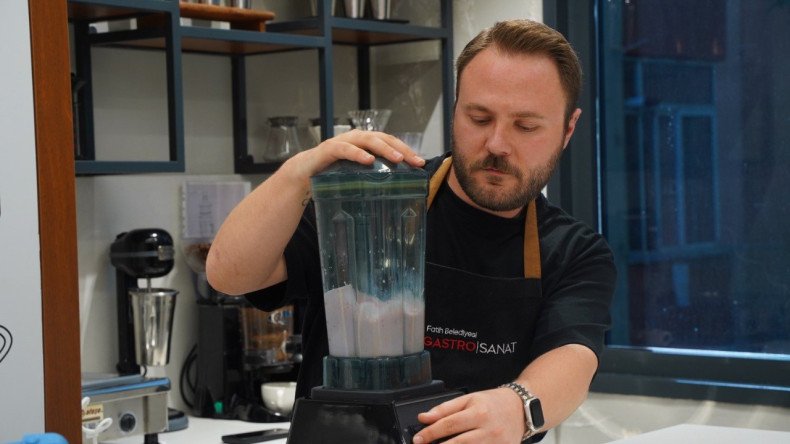 GastroSanat'ta Milkshake Eğitimi: KARINCA El Emeği Eğitim Birimimiz ile Soğuk İçeceklerin Lezzetli Dünyasına Yolculuk