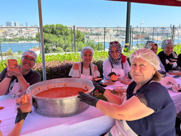 Ayvansaray Bahçe'de Geleneksel Lezzet: Tarhana Yapımı Atölyesi
