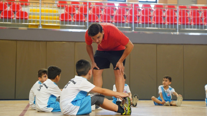 Yaz Spor Okullarımız Devam Ediyor: Çocuklarımız Sporla Dolu Bir Yaz Geçiriyor