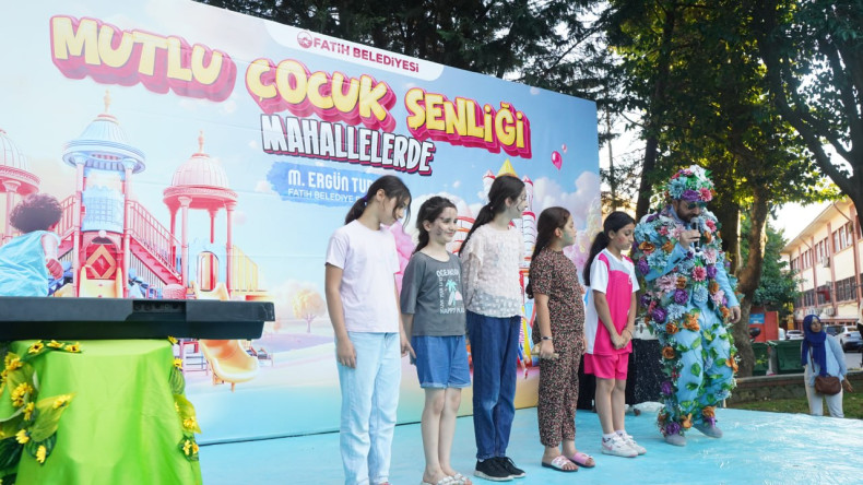 Mutlu Çocuk Şenliğimiz Kariye Parkı'nda Çocuklarımız ve Ailelerimizle Buluşmaya Devam Ediyor