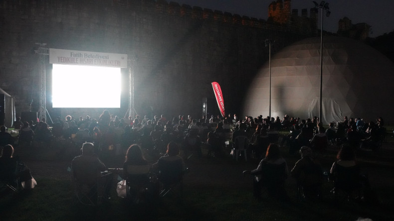 Yedikule Hisarı'nda Açık Hava Sinema Günleri Devam Ediyor