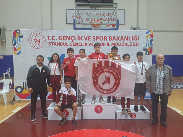 Fatih Belediyesi Spor Kulübü, Alt Minikler İstanbul Boks Şampiyonası'nda İki İstanbul Şampiyonluğu Elde Etti