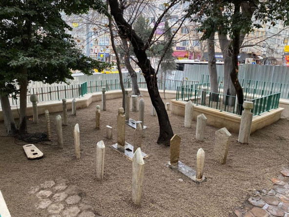 Sarı Nasuh Kabri ve Haziresi Restorasyonu Tamamlandı