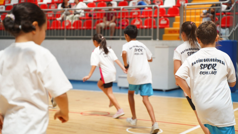 Yaz Spor Okullarımız Devam Ediyor: Çocuklarımız Sporla Dolu Bir Yaz Geçiriyor