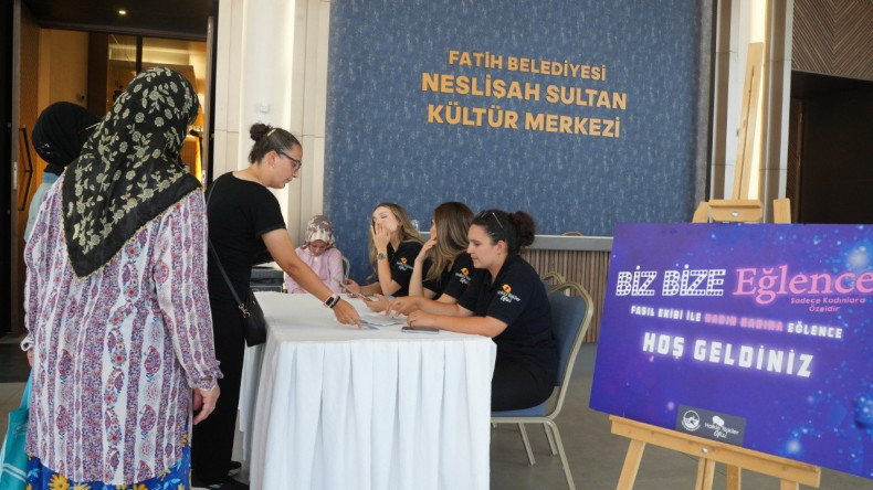 Halkla İlişkiler Ofisimizden Kadınlara Özel “Biz Bize Eğlence” Buluşması