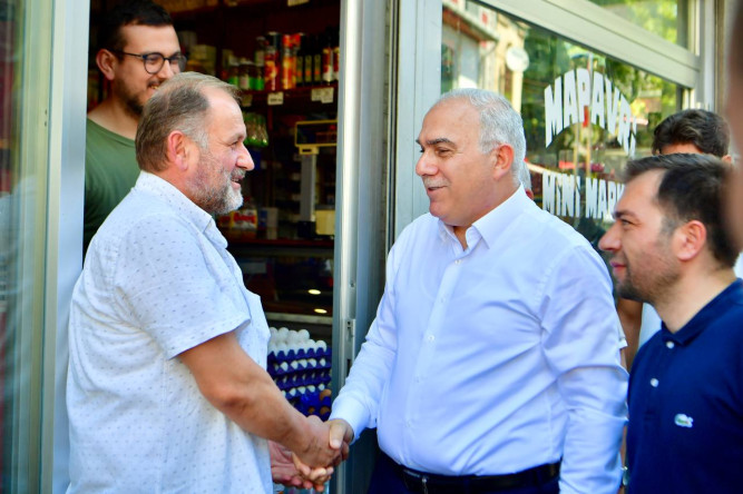 Başkan Turan, Kadırga'da Hemşehrileriyle Buluştu