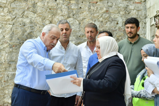 Başkan Turan, Nişanca'daki Kadın Rehabilitasyon Merkezi ve Çocuk Kütüphanesi'nde Devam Eden Restorasyon Çalışmalarını İnceledi