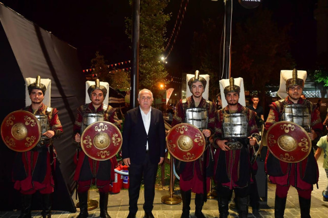 Topkapı Meydan - Zafer Günleri