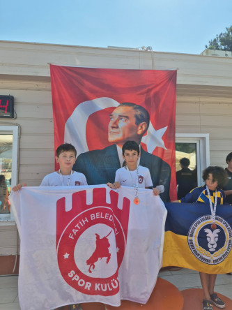 Spor Kulübümüz Yaz Festivali Yüzme Yarışları'nda Madalyaları Topladı: 20 Sporcuyla Katıldığımız Organizasyonda 14 Sporcumuz 22 Madalya Kazandı