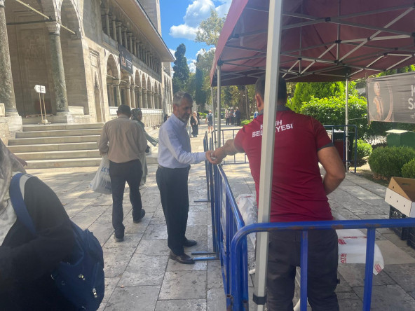 Kanuni Sultan Süleyman Han, Vefatının 460. Yılında Süleymaniye Camii'nde Dualarla Anıldı