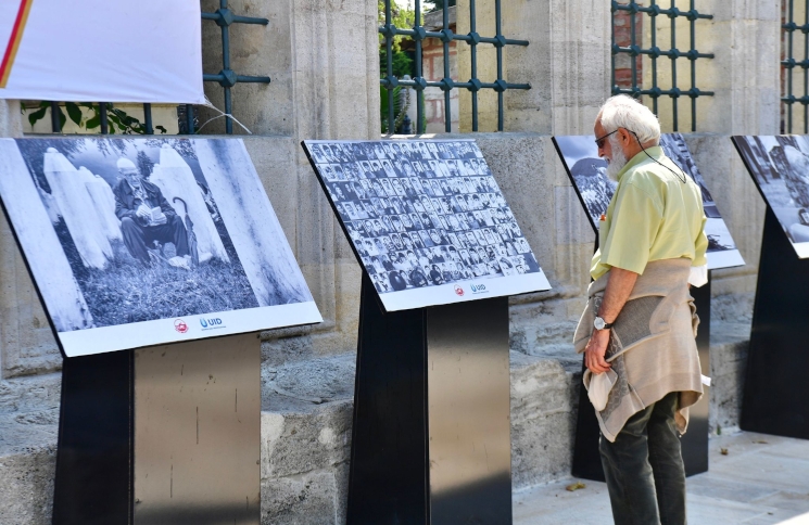 Fatih'te Srebrenitsa Katliamı Sergisi