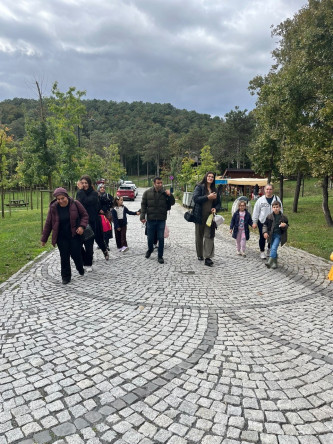 Kadın ve Aile Birimimizin Pusulam Ailem Programıyla Aileler Kemerburgaz Kent Ormanı'nda Doğayla Buluştu