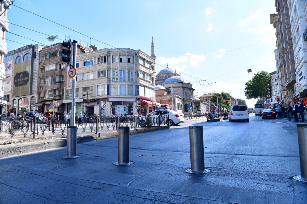 Tarihi Cadde Trafiğe Kapatıldı