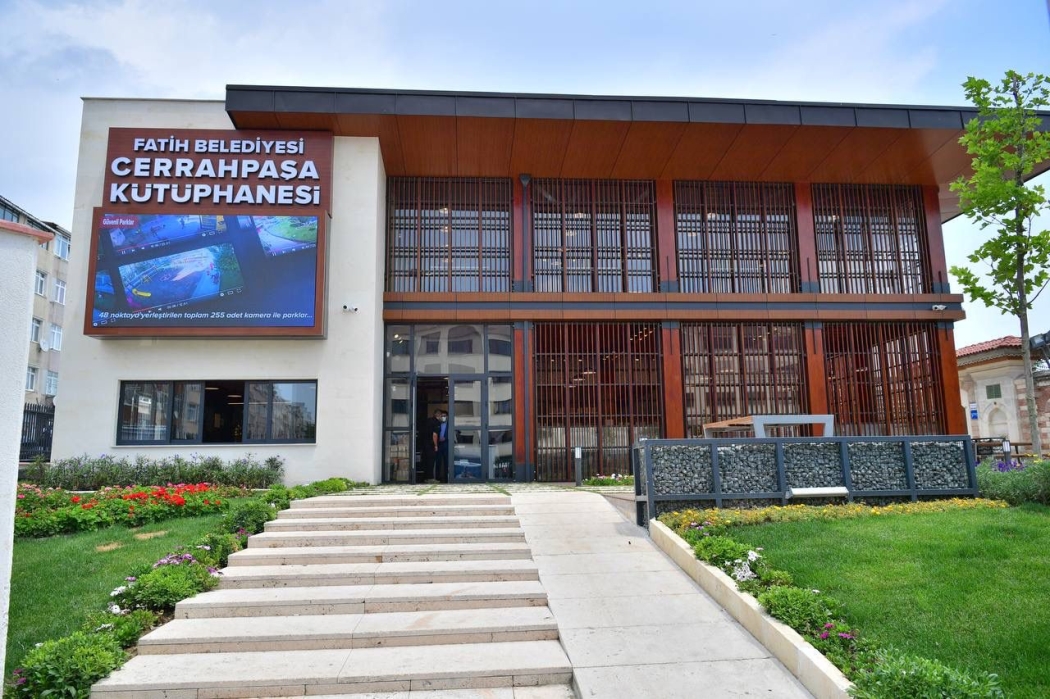 Başkan Turan'dan Kitapseverlere Bir Müjdeli Haber Daha