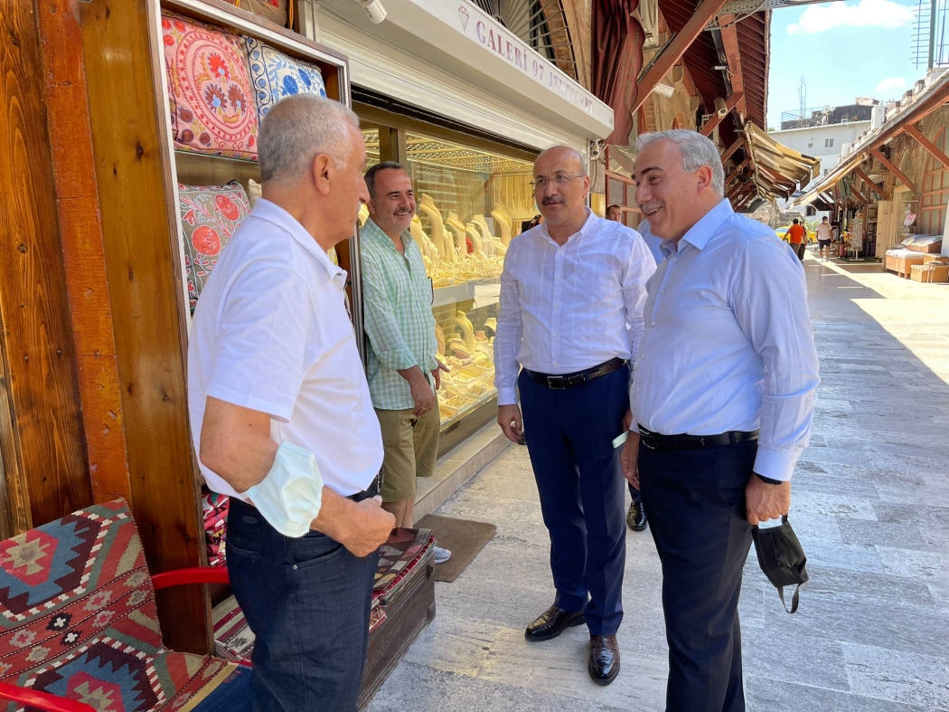 Başkan Turan Sultanahmet'te