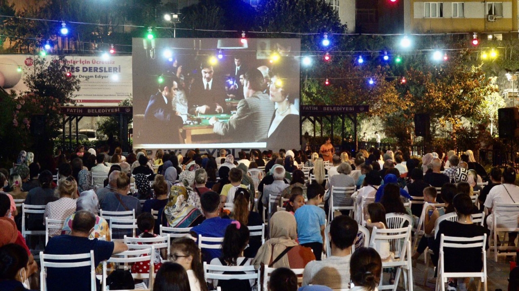 Fatih'te Nostalji Rüzgarı Esecek -010920211108