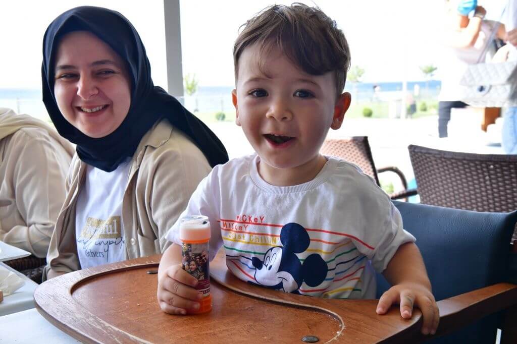 Misafirlerimizi Ufak Bir Sürprizle Karşıladık