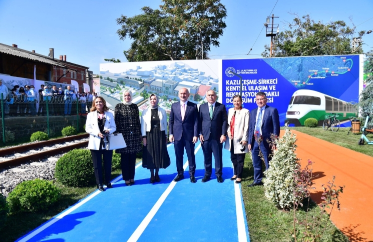 Sirkeci-Kazlıçeşme Raylı Sistem Hattı Tanıtım Toplantısı Sirkeci Garı'nda Gerçekleşti