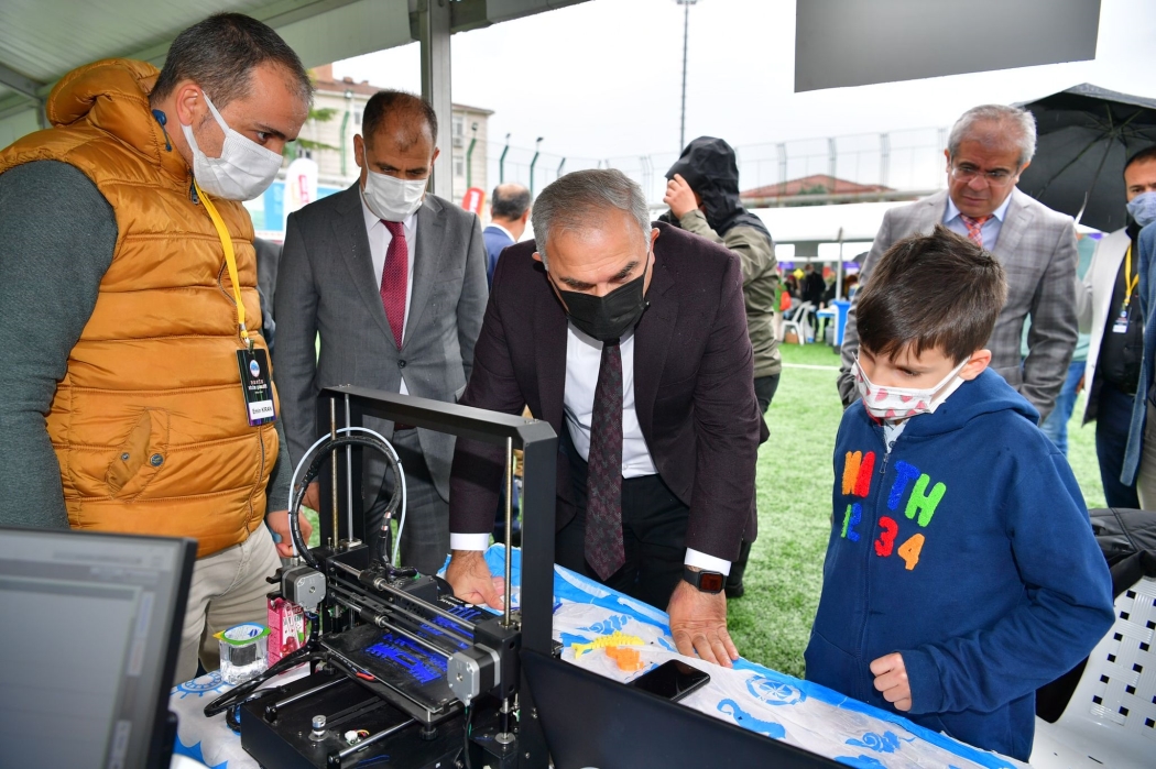 TÜBİTAK 4007 Fatih Bilim Şenliği Başladı