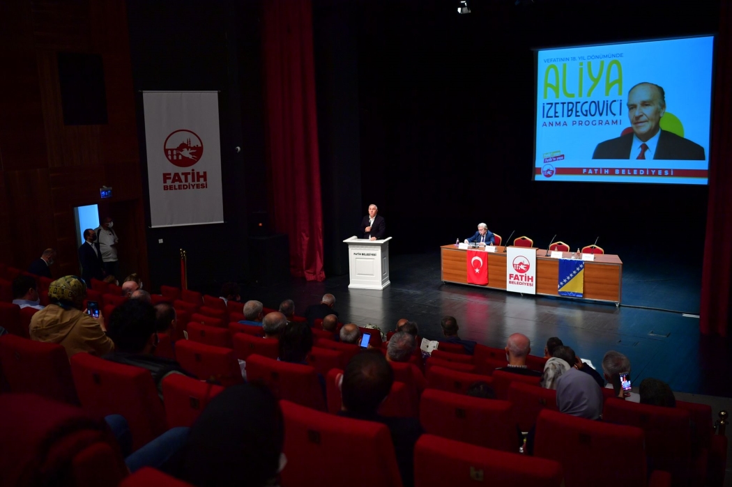 Aliya İzetbegoviç Vefatının Yıldönümünde Anıldı