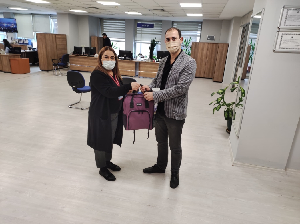 Yenidoğan Bebeklerimizin Hediyelerini Verdik