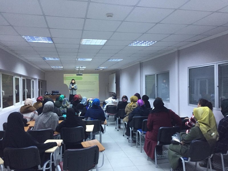 Bayanlara Finansal Okur – Yazarlık Eğitimi Verildi Bayanlara Finansal Okur – Yazarlık Eğitimi Verildi