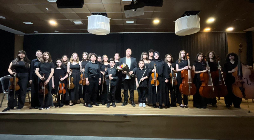 Fatih Belediyesi Gençlik Orkestrası İlk Konseriyle Sanatseverlerden Tam Not Aldı