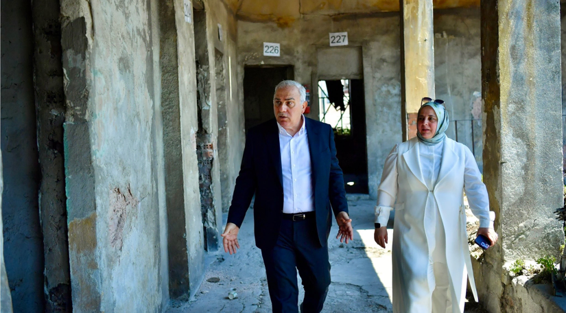 Başkan Turan, Tarihî Şekerci Han da Devam Eden İhya Çalışmalarımızı Yerinde İnceledi Başkan Turan, Tarihî Şekerci Han da Devam Eden İhya Çalışmalarımızı Yerinde İnceledi