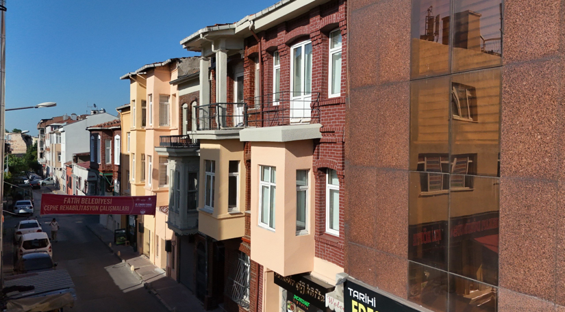 Kariye'nin Tarihî Cephelerini Aslına Uygun Olarak Yeniledik: Vaiz Sokak Tarihî Kimliğine Yeniden Kavuştu