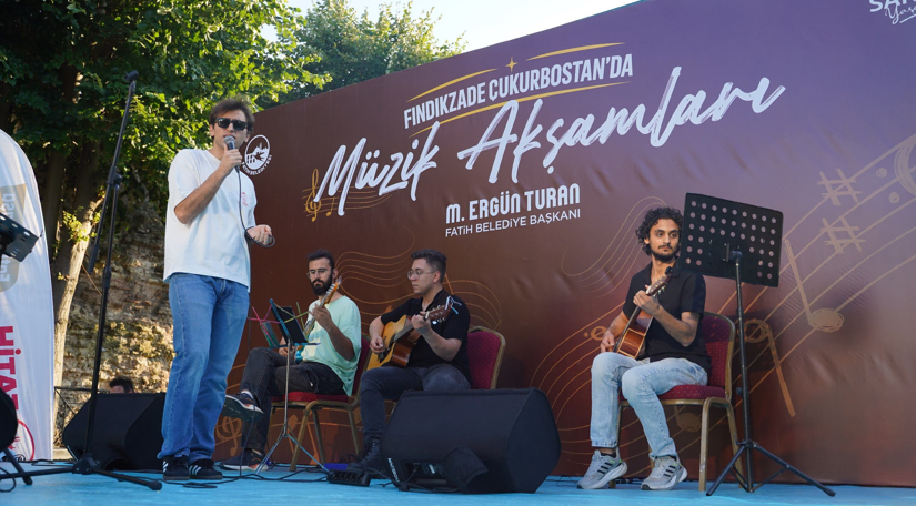 Fatih te Yaz Akşamlarına Fasıl Ezgileri Eşlik Ediyor: Fasıl Akşamları Fındıkzade Çukurbostan Yaşam Merkezi nde Devam Ediyor Fatih te Yaz Akşamlarına Fasıl Ezgileri Eşlik Ediyor: Fasıl Akşamları Fındıkzade Çukurbostan Yaşam Merkezi nde Devam Ediyor