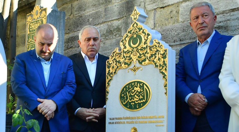 Başkan Turan, Şehzade Camii nde Düzenlenen 15 Temmuz Anma Programında Aziz Şehitlerimizi Dualarla Yâd Etti Başkan Turan, Şehzade Camii nde Düzenlenen 15 Temmuz Anma Programında Aziz Şehitlerimizi Dualarla Yâd Etti