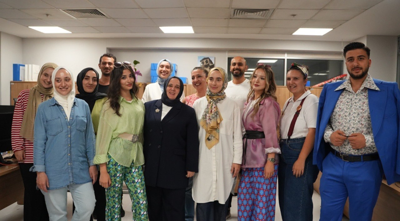 Halkla İlişkiler Ofisimizin Nostalji Karakterlerinden Mesai Arkadaşlarımıza Topkapı Kaleiçi Meydanımızdaki Nostalji Günleri'ne Davet