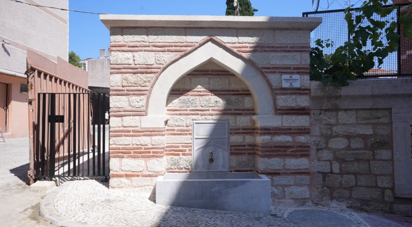 Kabakulak Çeşmesi Aslına Uygun Restorasyonla Yeniden Suyuna Kavuştu Kabakulak Çeşmesi Aslına Uygun Restorasyonla Yeniden Suyuna Kavuştu