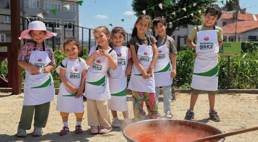 Gelenekten Sofraya: Ayvansaray Bahçe'de Menemen Buluşması