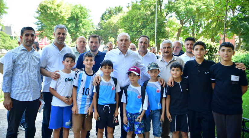 Başkan Turan, Kadırga da Hemşehrileriyle Buluştu Başkan Turan, Kadırga da Hemşehrileriyle Buluştu