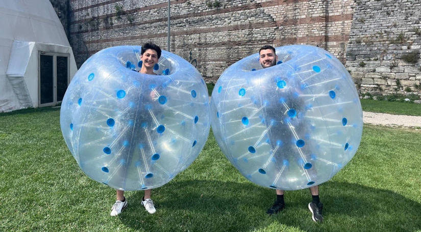Yedikule Hisarı'nda Yaz Turnuvaları Balon Futbolu Heyecanıyla Devam Ediyor