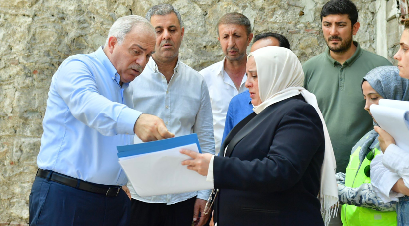 Başkan Turan, Nişanca daki Kadın Rehabilitasyon Merkezi ve Çocuk Kütüphanesi nde Devam Eden Restorasyon Çalışmalarını İnceledi Başkan Turan, Nişanca daki Kadın Rehabilitasyon Merkezi ve Çocuk Kütüphanesi nde Devam Eden Restorasyon Çalışmalarını İnceledi