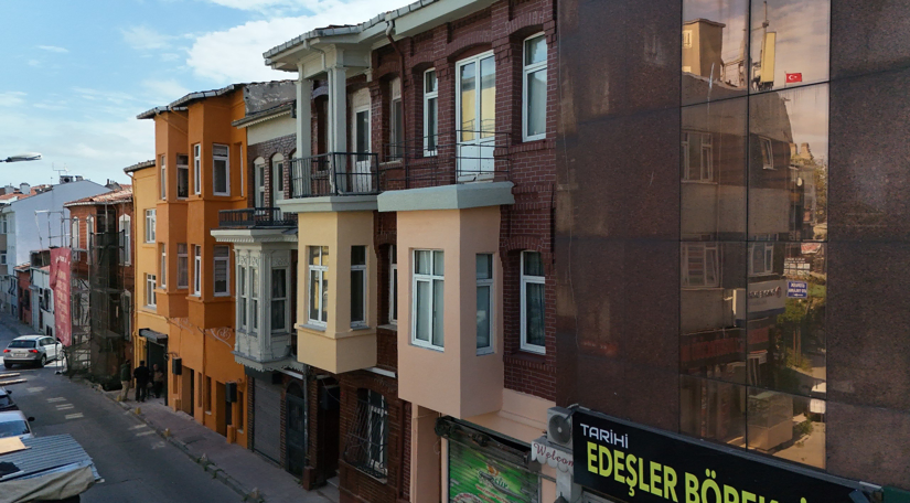 Edirnekapı nın Çehresi Tarihî Dokuya Uygun Çalışmalarımızla Yenileniyor Edirnekapı nın Çehresi Tarihî Dokuya Uygun Çalışmalarımızla Yenileniyor