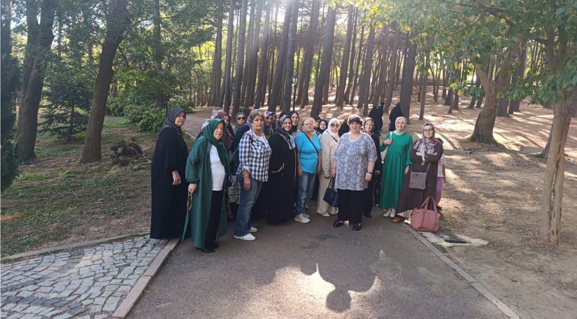 KARINCA El Emeği Eğitim Birimimizden Emirgan Korusu'na Kültür ve Doğa Gezisi